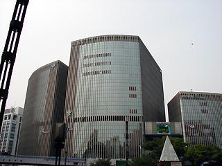 銀座マリオン
