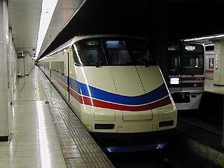 スカイライナー