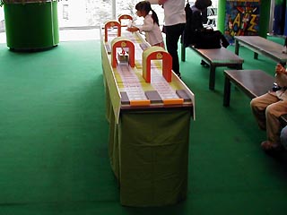 テッピー紙電車