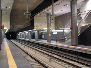 新高島駅その1