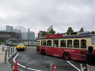 あかいくつ号