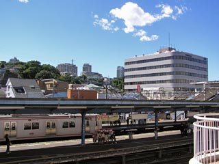 星川駅