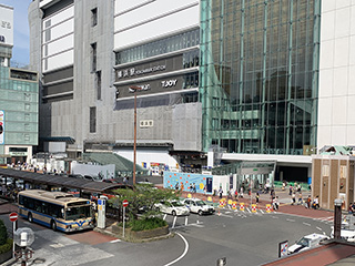 横浜駅西口201906