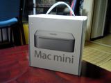 Mac miniの箱