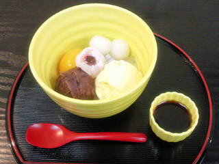 目玉おやじのクリームあんみつ