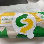 D_ksWEdUIAATd21